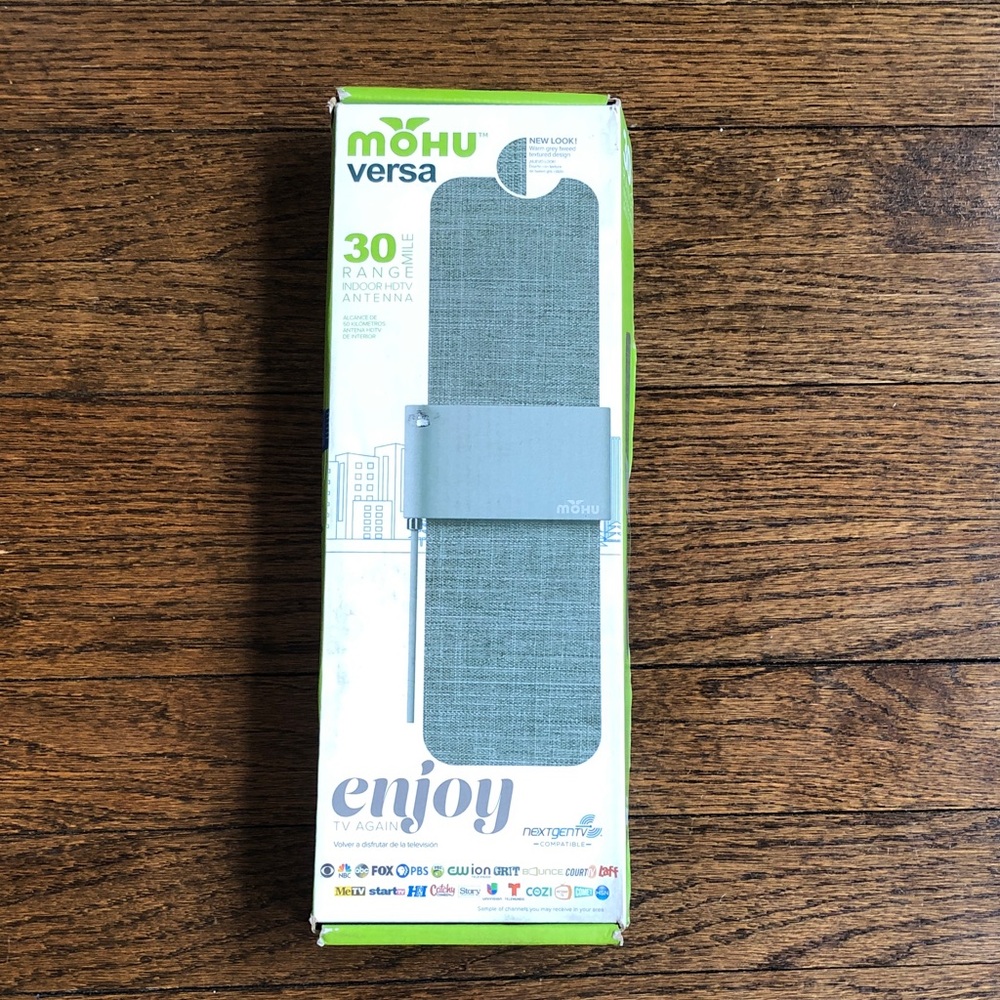 Mohu Versa 30mi Range Indoor HDTV Antenna TV NextGenTV